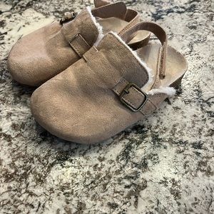 Toddler shoes